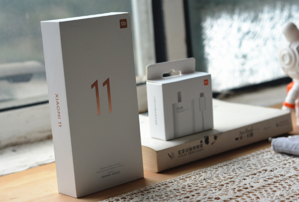 宜黄苹果手机维修分享小米11和iPhone 12 mini，选哪个 